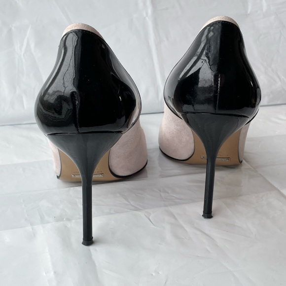 Dolce and Gabbana heels, pink suede and black patent; size 41 w/ 4” heel. - Picture 4 of 13